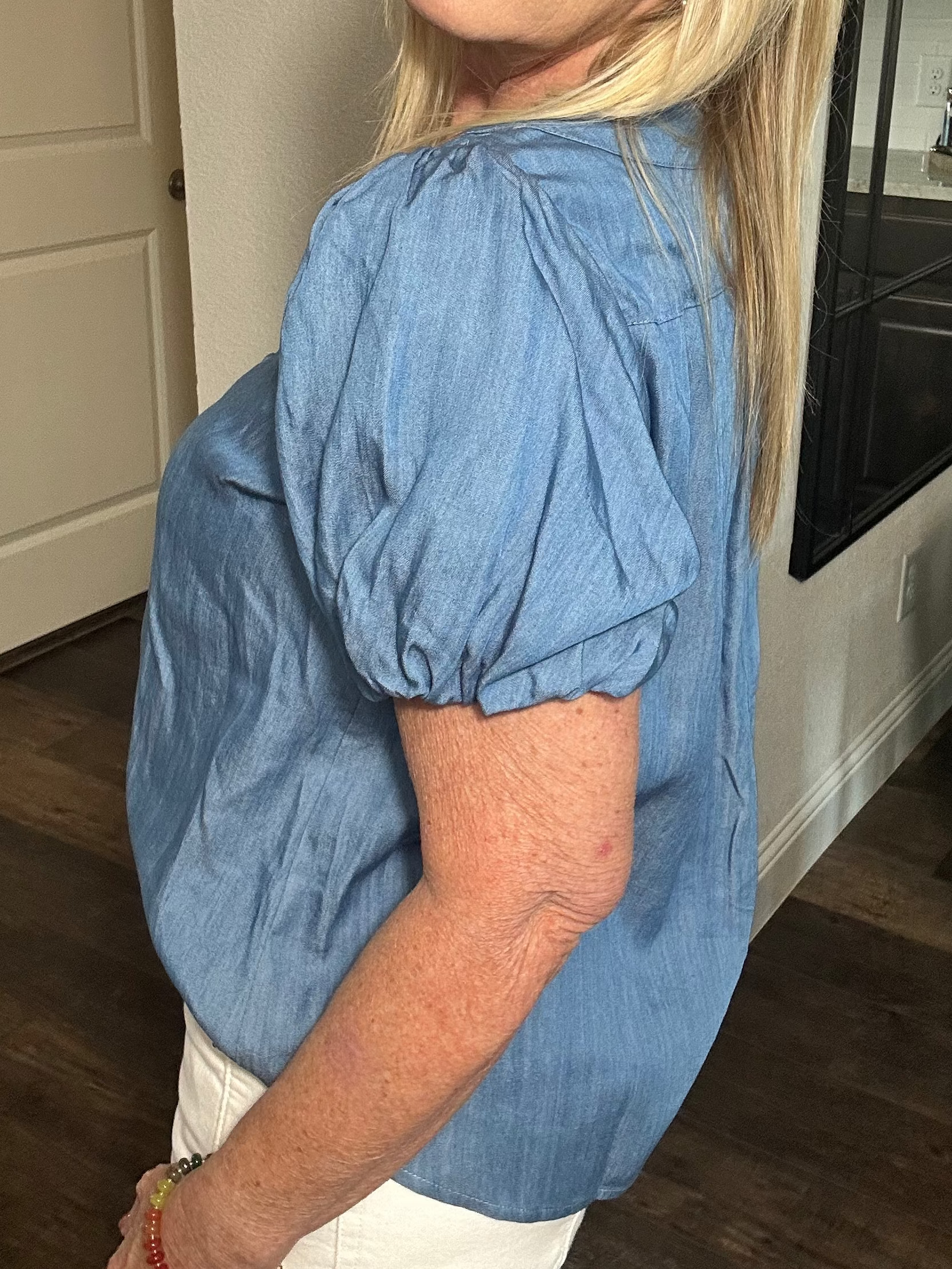 Chambray & Chardonnay top
